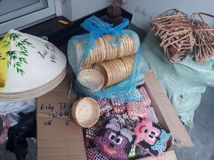 Gửi chén bát đi Pháp nhanh chóng, giá rẻ