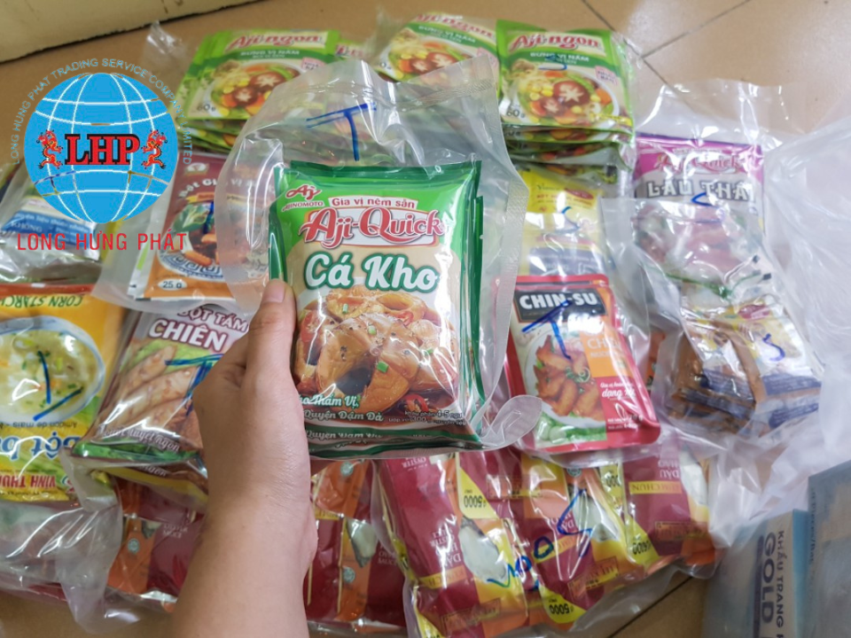 Gửi gia vị đi Pháp